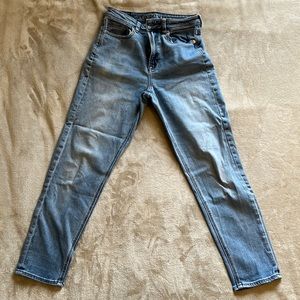 American Eagle Straight Jeans